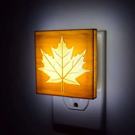 Maple Leaf (Deluxe)