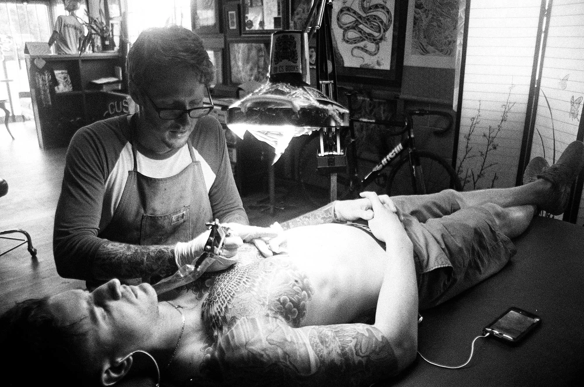ish-johnson-tattooing.jpg