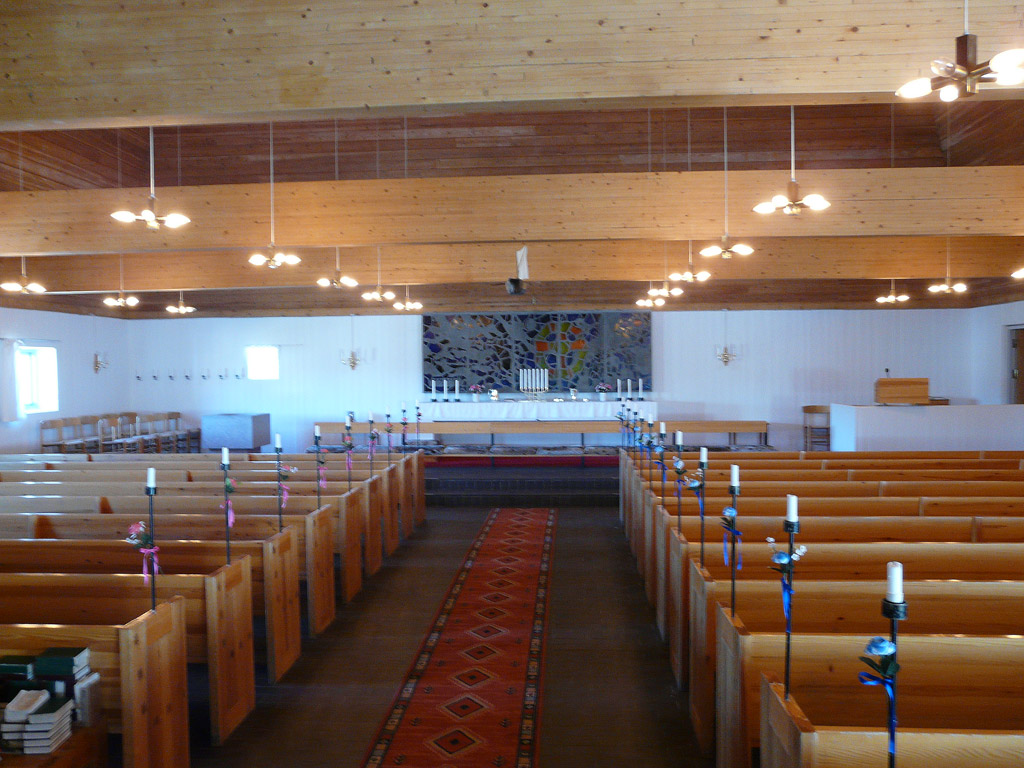 inside Paavia Church