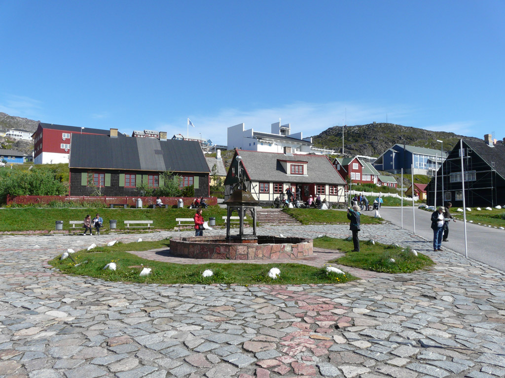 Qaqortoq town square, the only fountain in Greenland