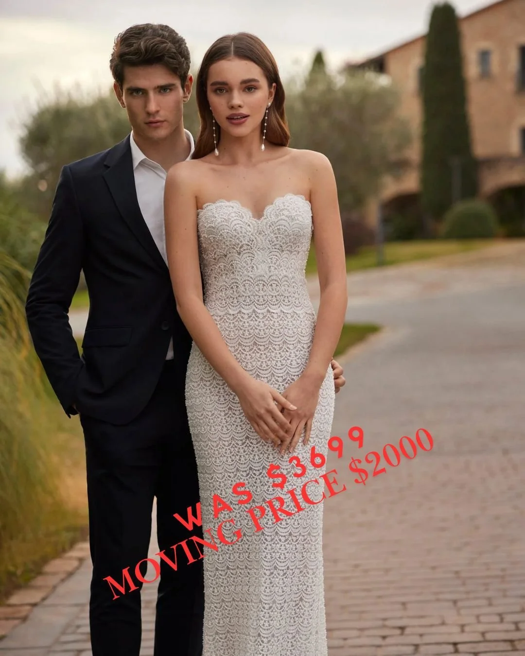 Moving Sample Sale even includes our beautiful @rosa_clara Limited time only. Book Today www.annabelsbridal.com.au/contact