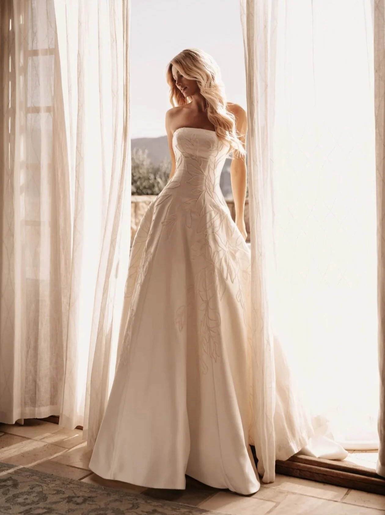 Venetian ML2062