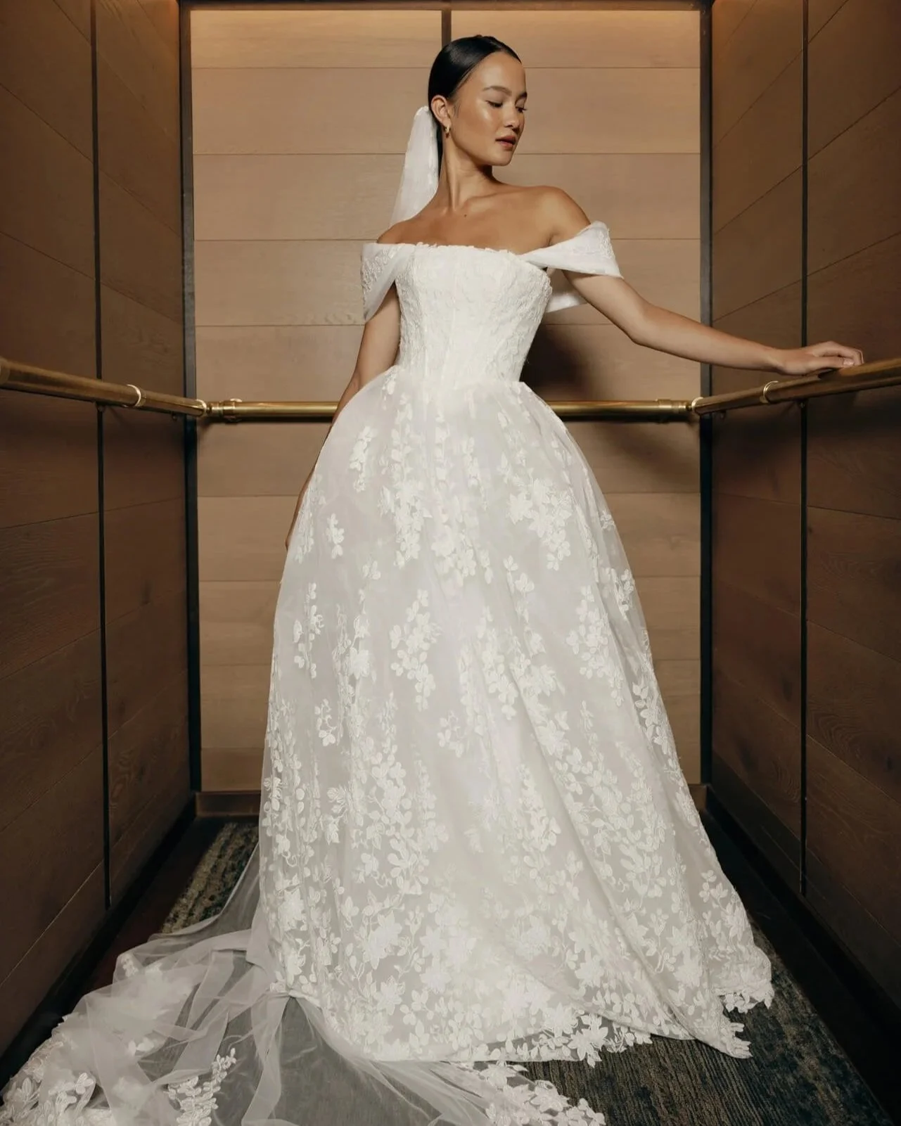 Queenstown and veil #bleucollection 