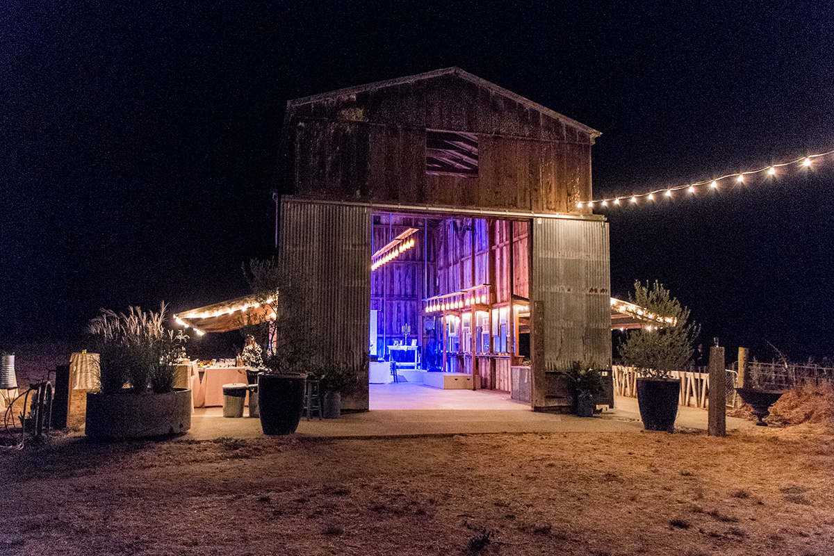 tall-barn-08.jpg