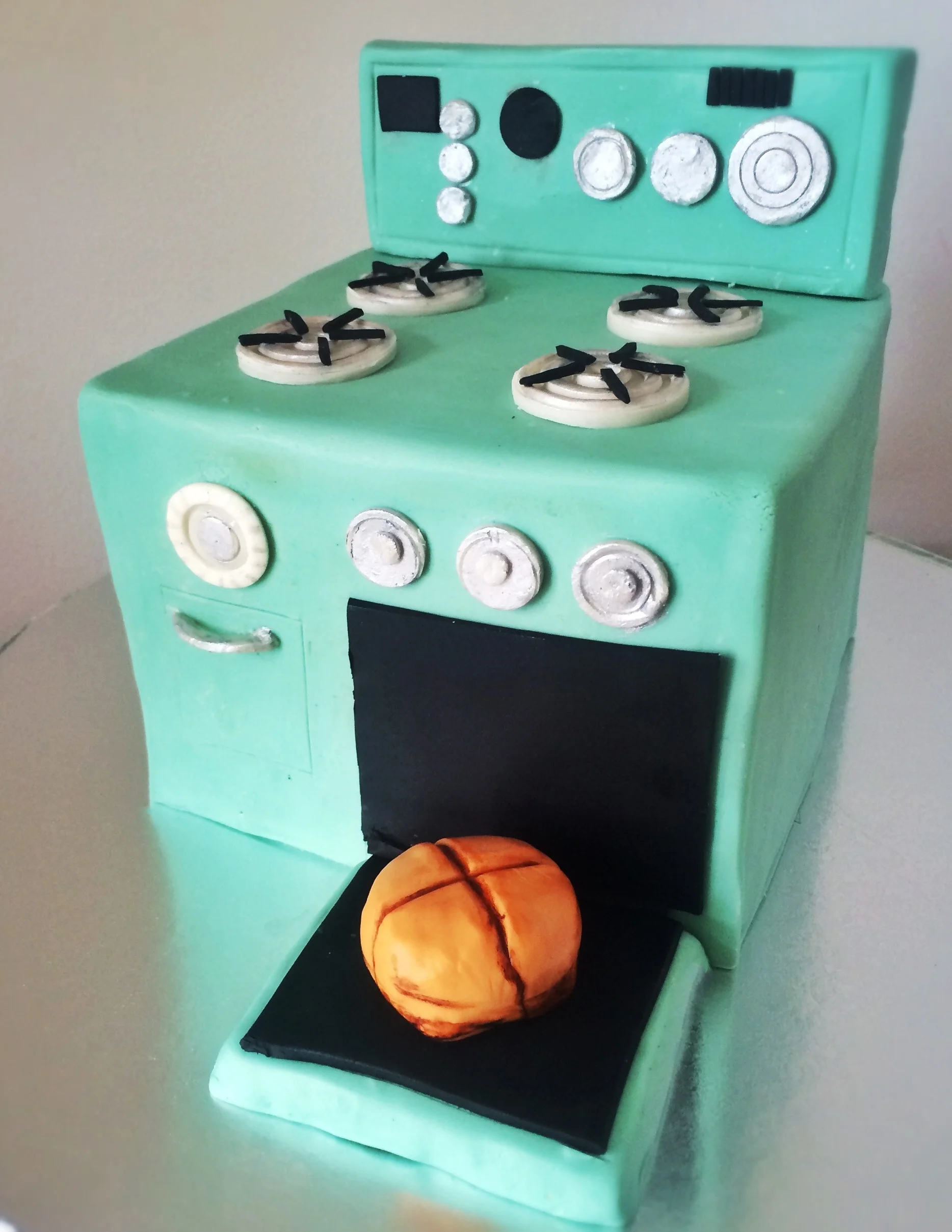 Bun in the Oven Cake