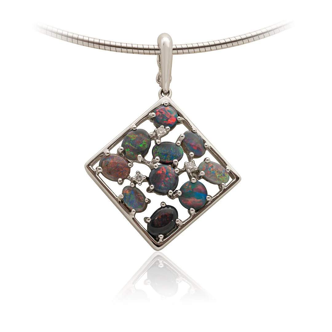 Altmann_Cherny_Australian_Opals_Opal_Black_9.jpg
