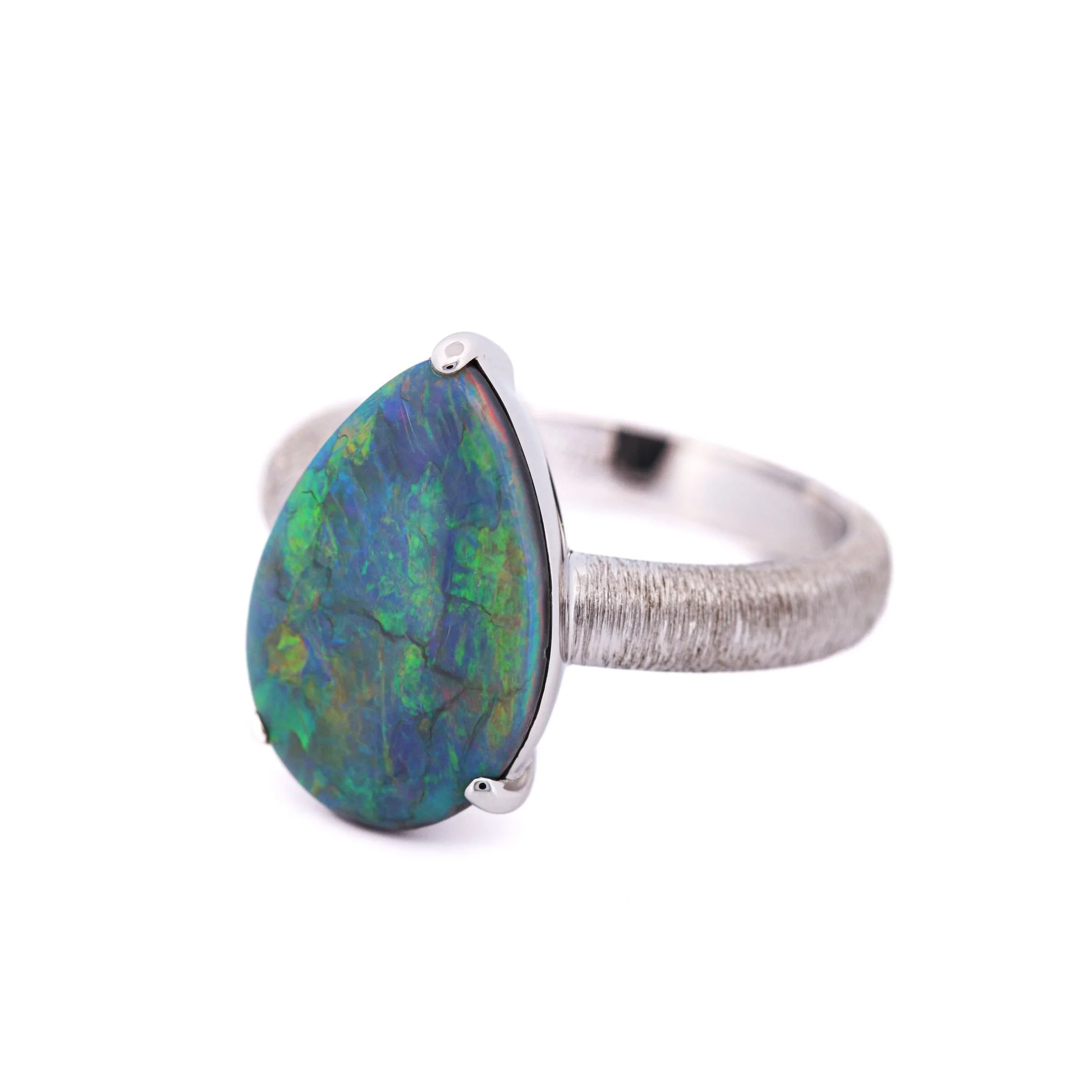 Black+opal+rings+over10k-032 copy02.jpg