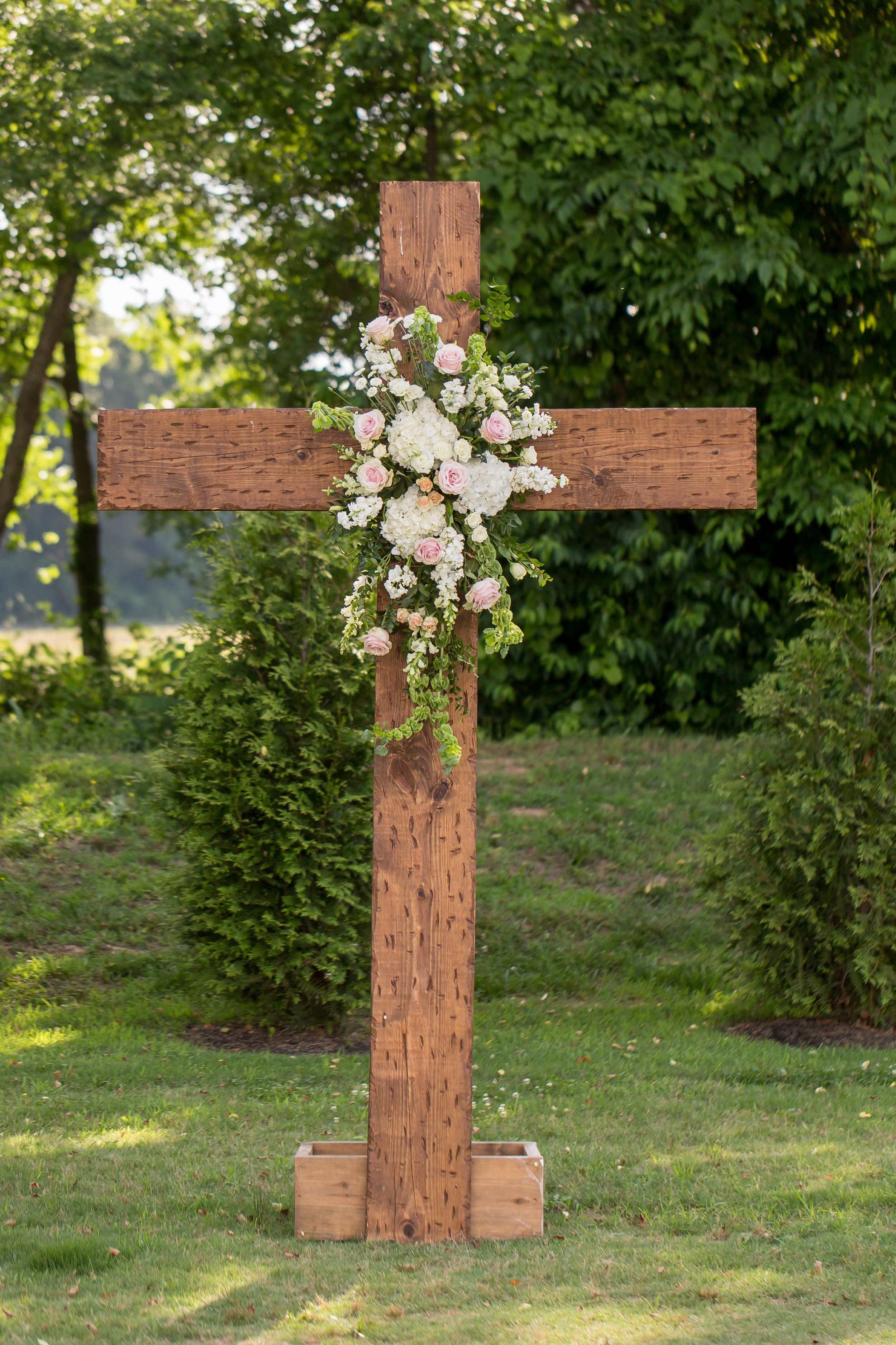 cross with flowers .JPG