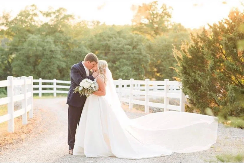 Real Weddings: Alle and Payton’s Spring Tennessee Wedding