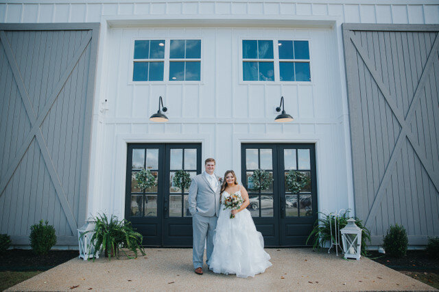 Real Weddings: Alana and Luke's October Tennessee Wedding 