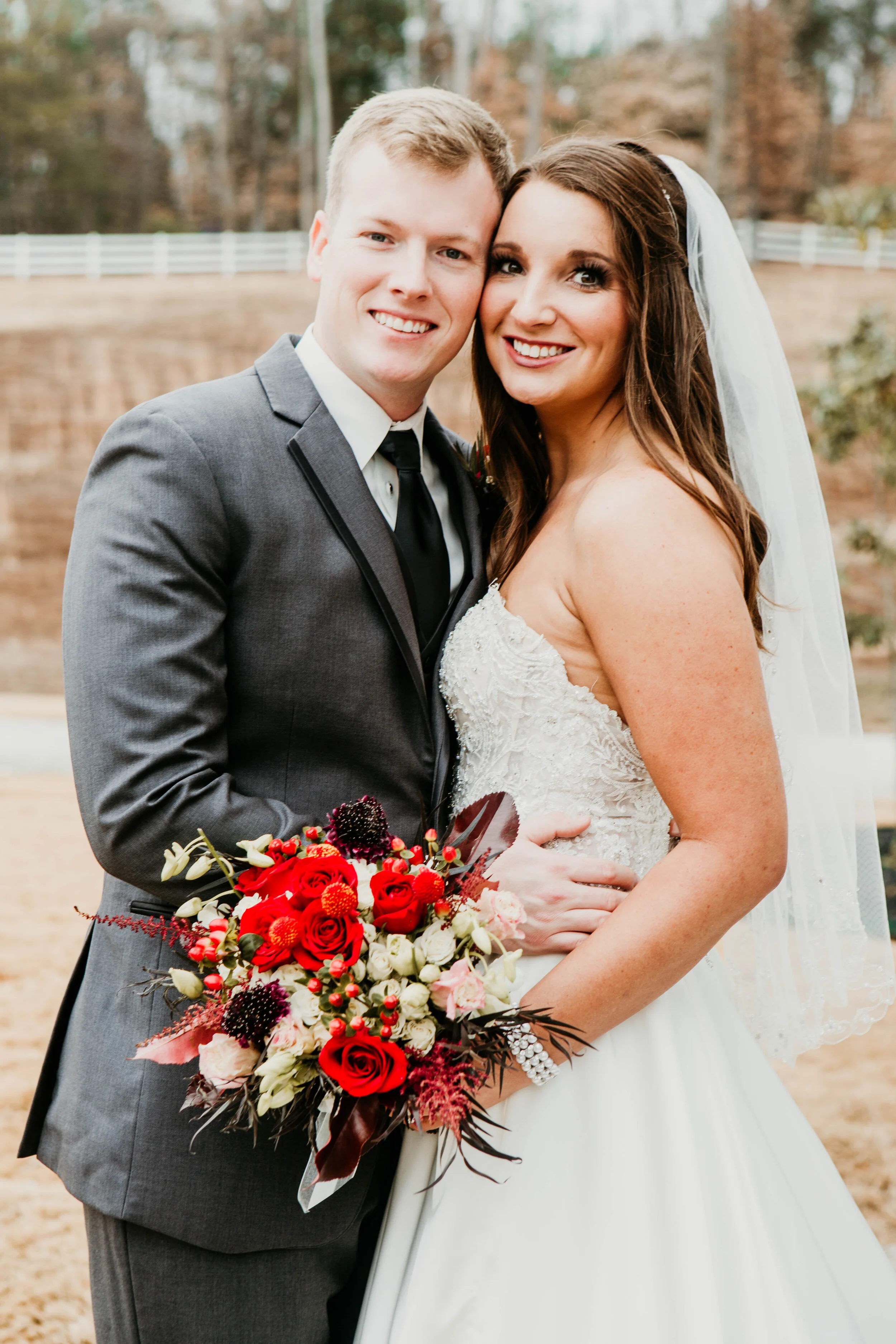 Real Weddings: Sunni and Brady's  Gorgeous Christmas Inspired Wedding