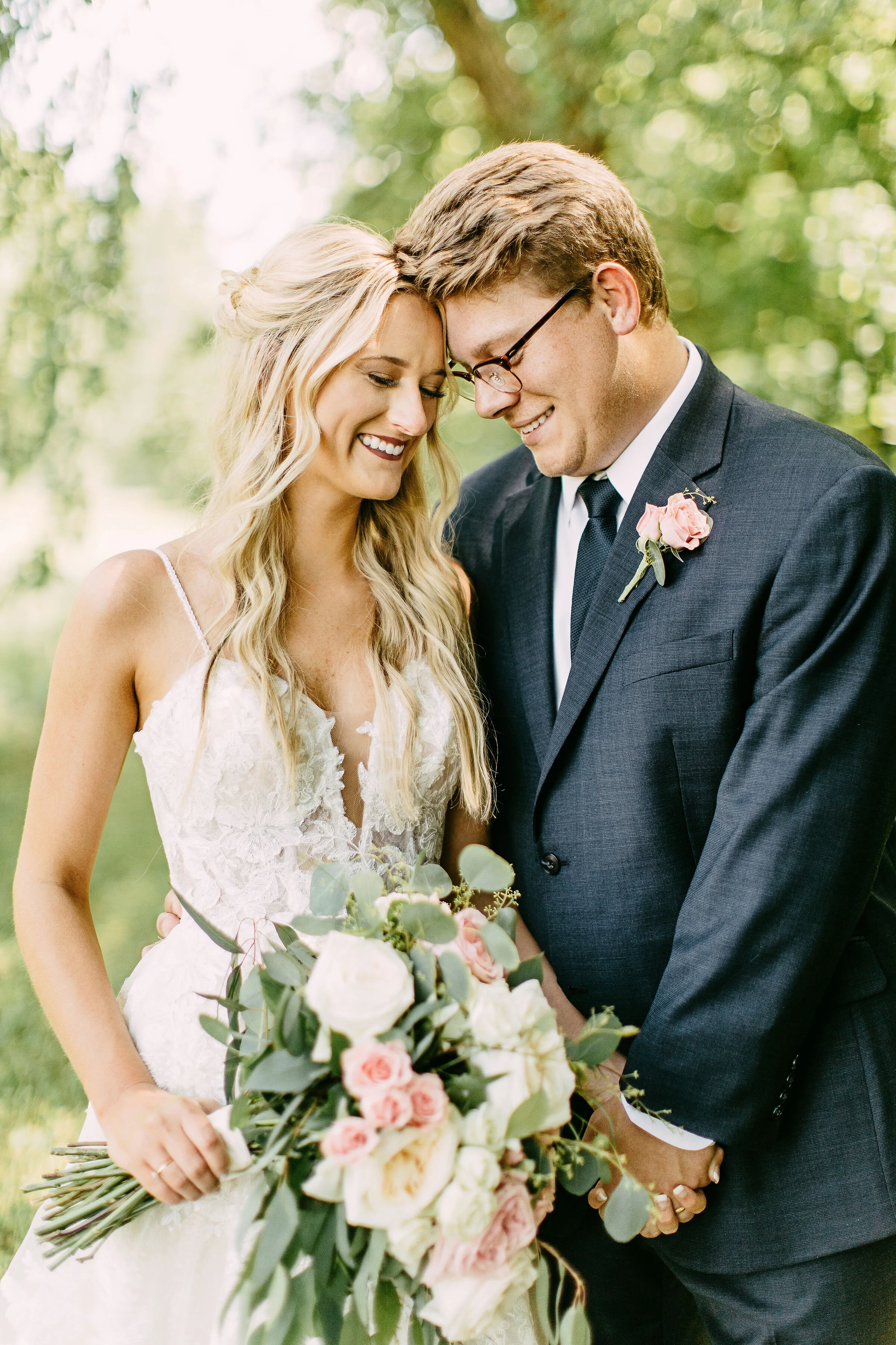 Real Weddings: Brittany and Jesse's Beautiful June Wedding 