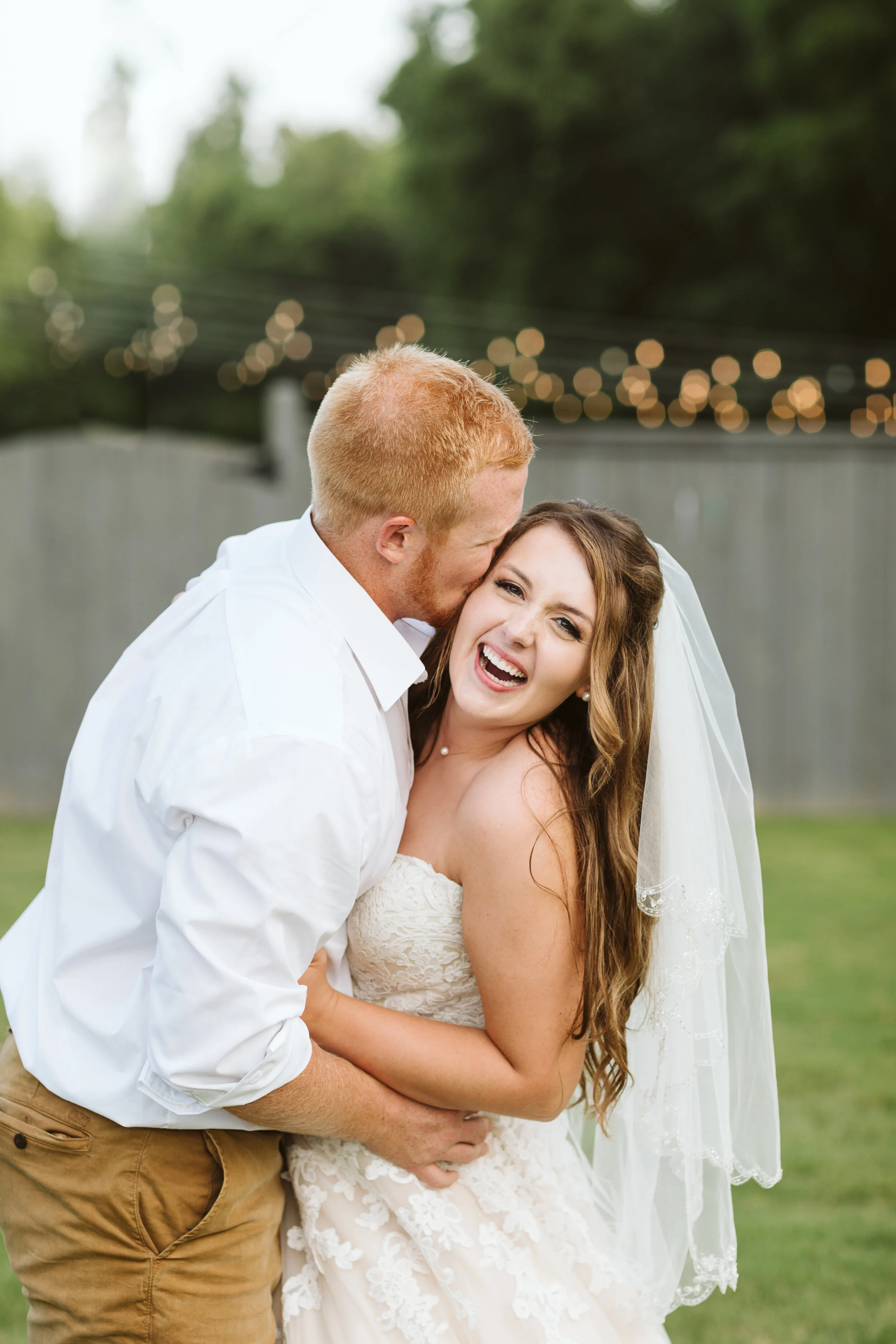 Real Weddings: Sarah and Justin's Gorgeous Tennessee Summer Wedding 