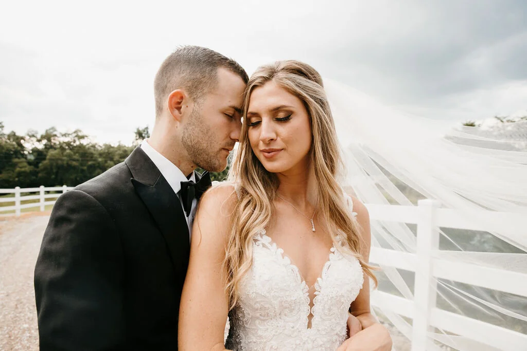 Real Weddings: Sam and Kip's Beautiful August Wedding 