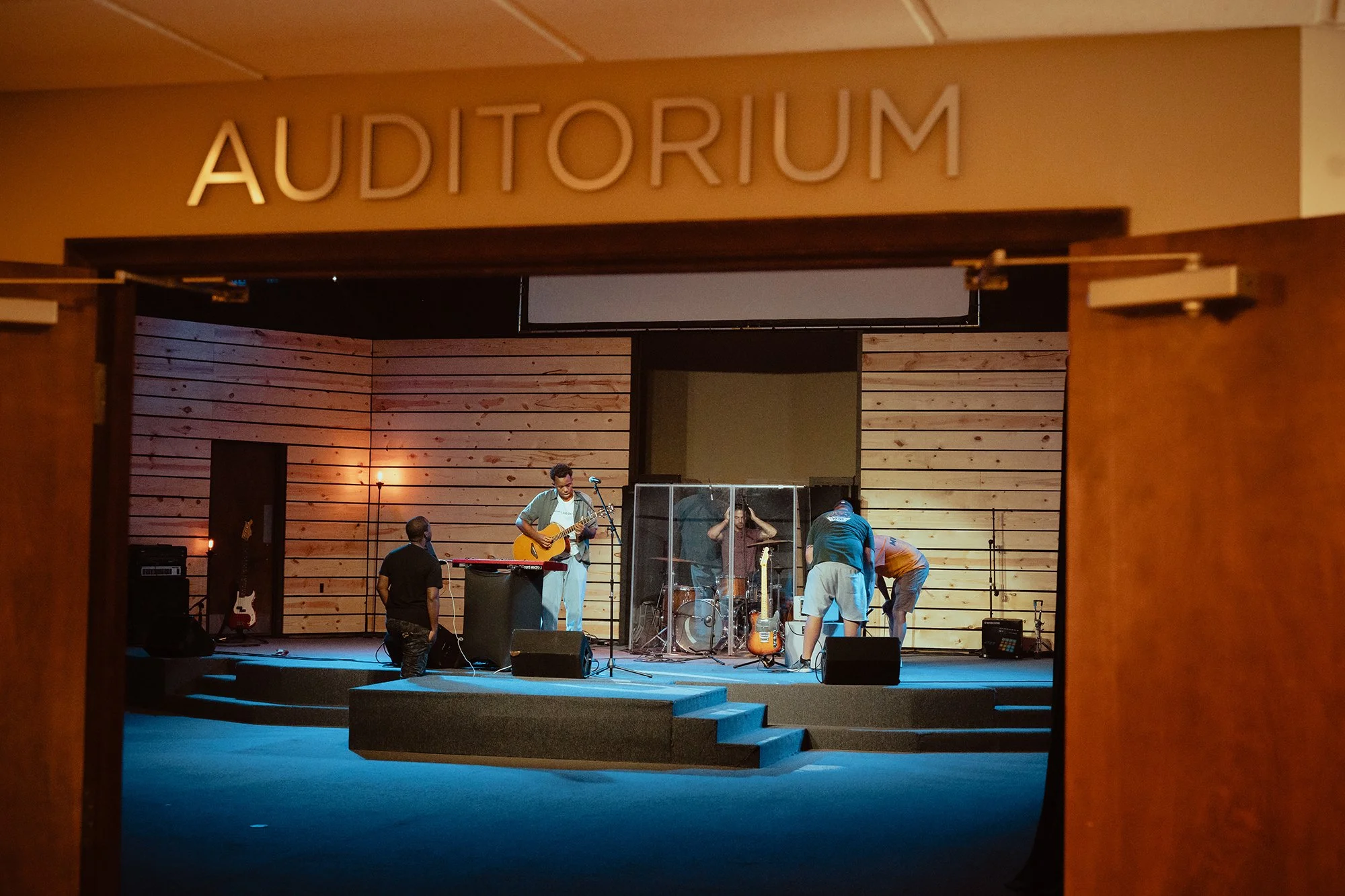 RAP_2019_NIGHTS AND DAYS TOUR_03.jpg