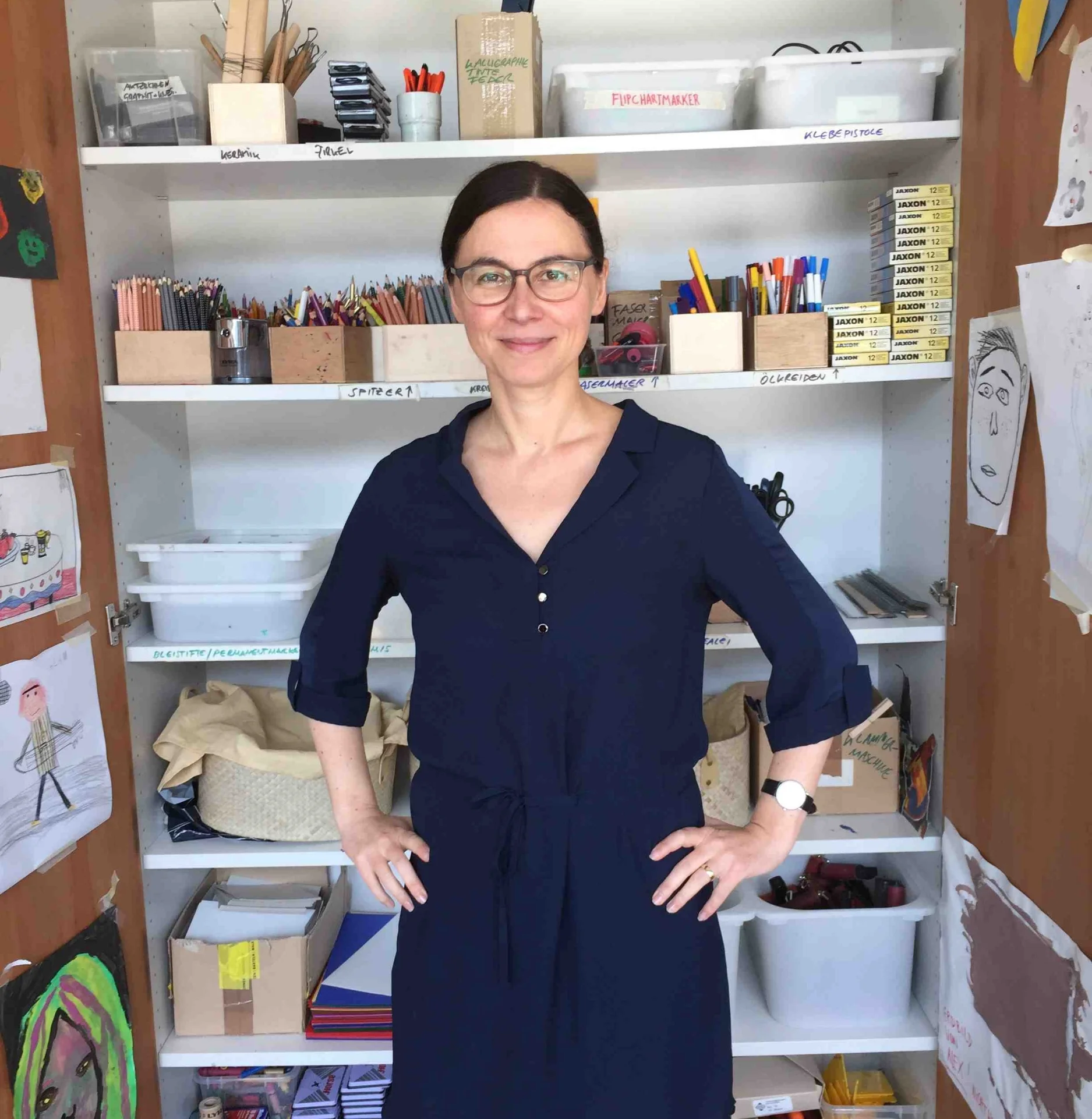 Dunja Schneider, die Leiterin der Kulturvermittlung von Lentos und Nordico, im Donauatelier des Lentos.