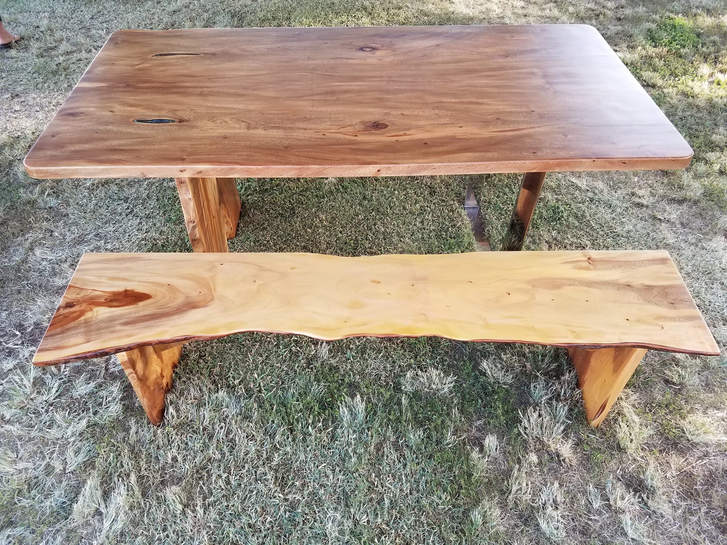 Tamarind Dinning Table Side.jpg