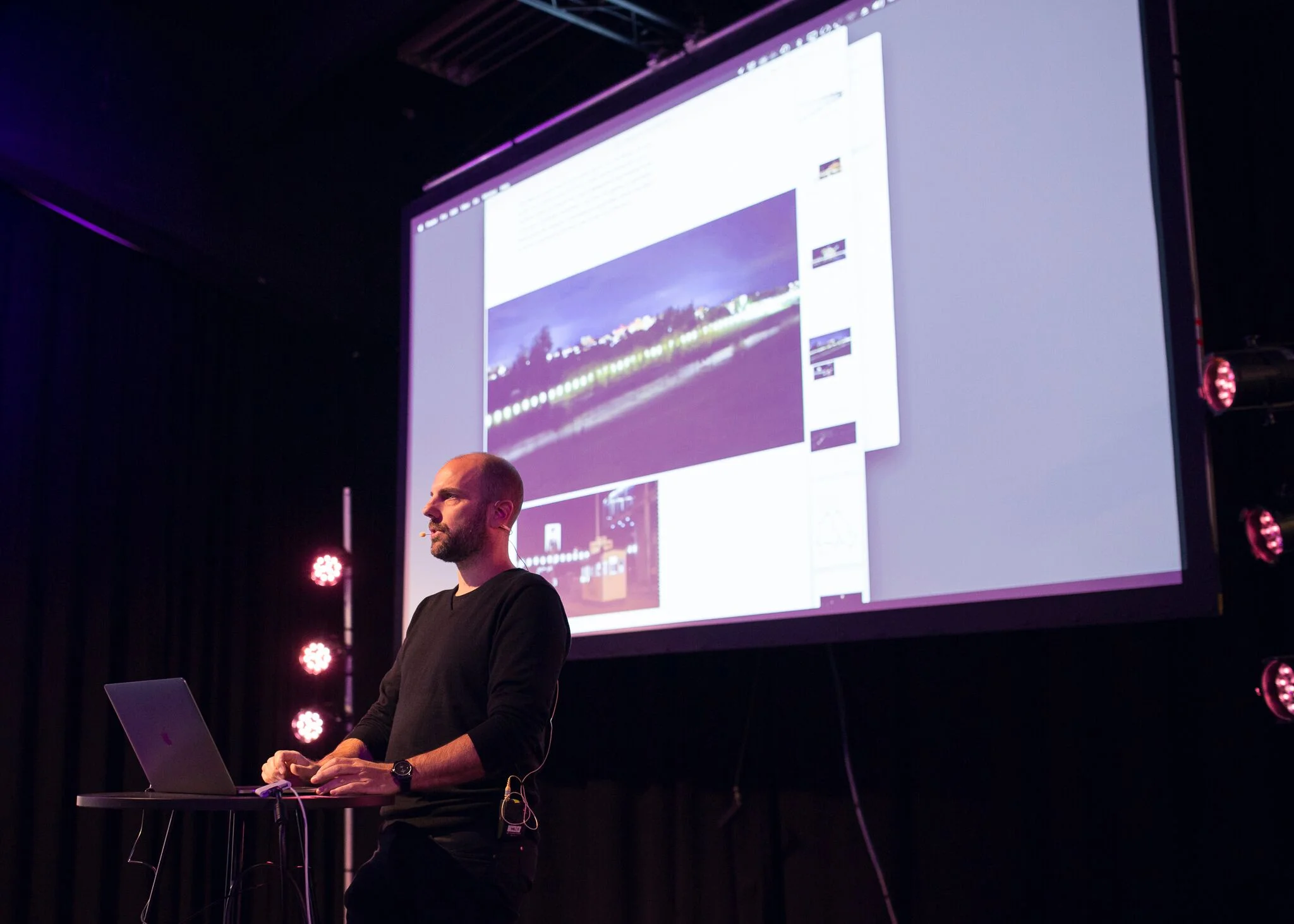 Torstain ensimmäinen keynote-puheenvuoron piti Christopher Bauder. © Kerttu Penttilä
