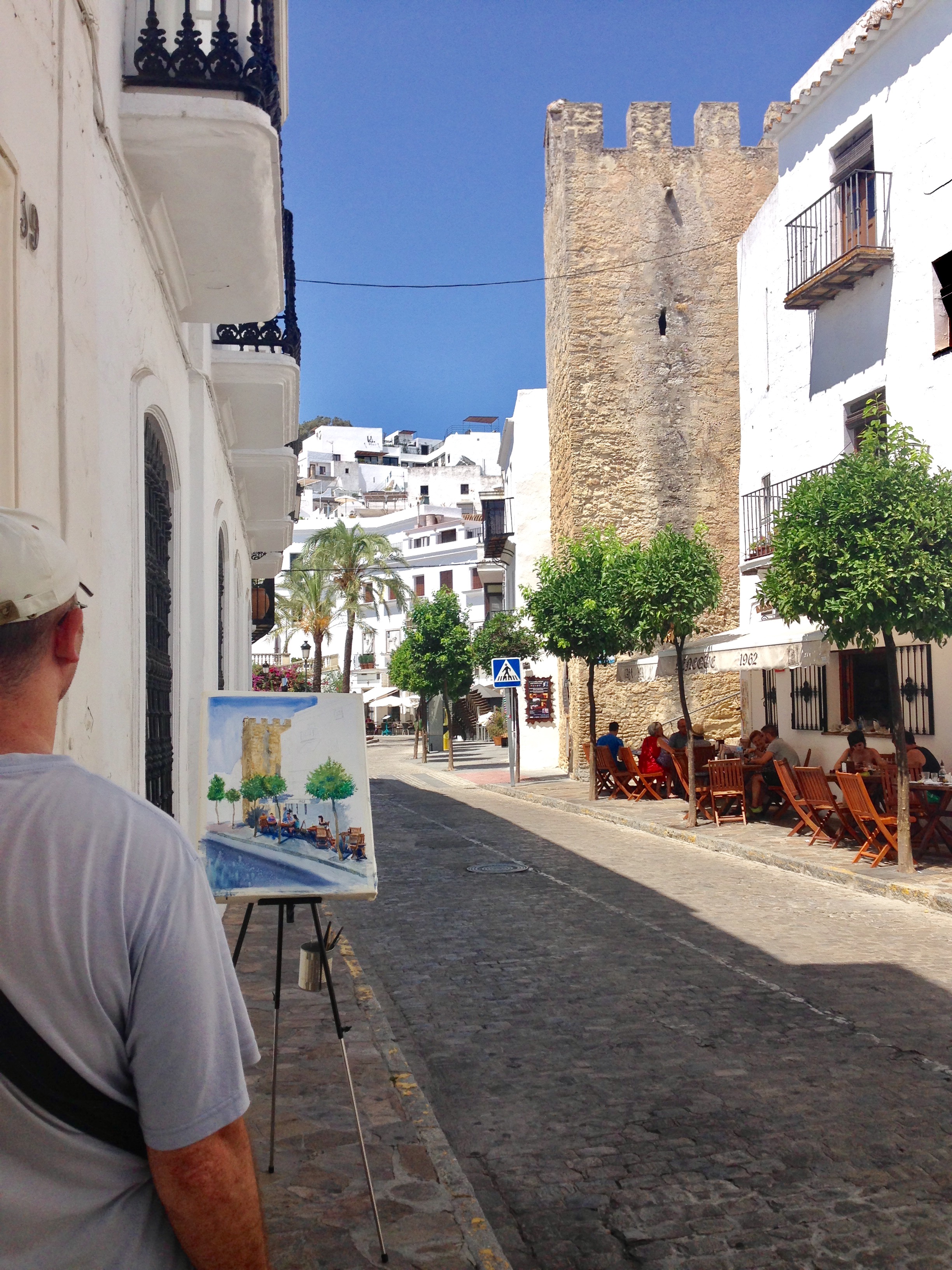 This artist spent the whole day painting his view. Unspoiled by tourism yet, Vejer is a quiet town, making it a perfect spot for artists. 
