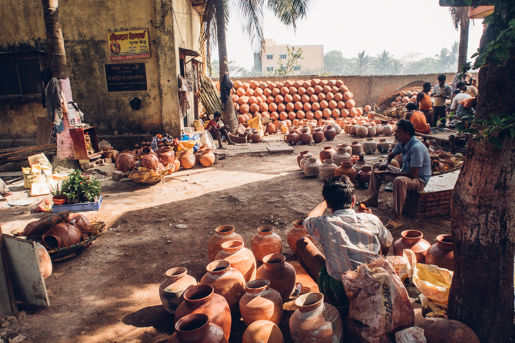 Of all the summer drinks, water from an earthen pot is the tastiest. Govandi, Mumbai