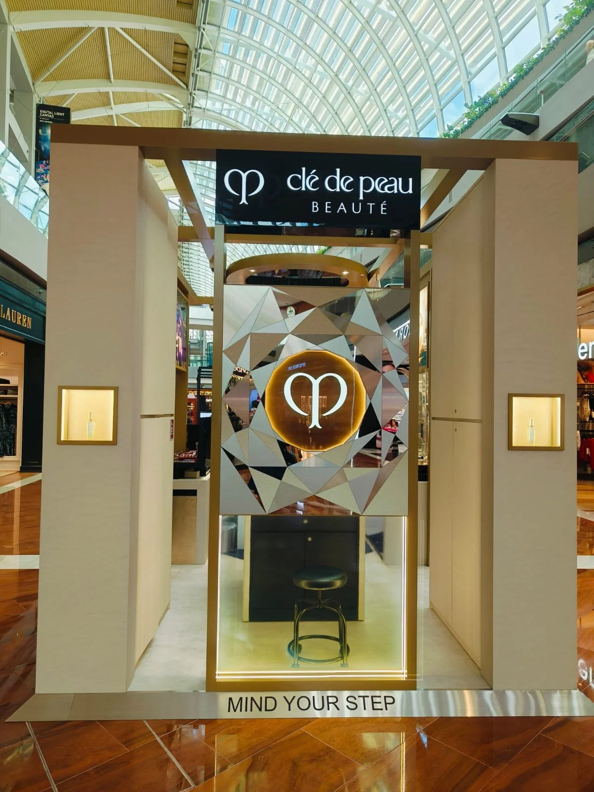 Cle de Peau @ MBS