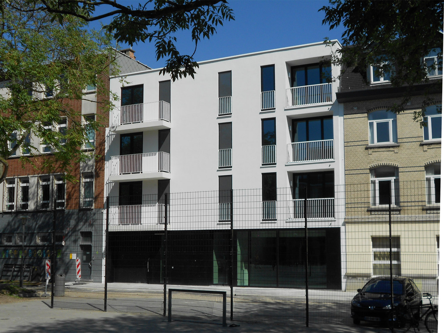 Nieuwbouw kantoor + appartementen - Antwerpen