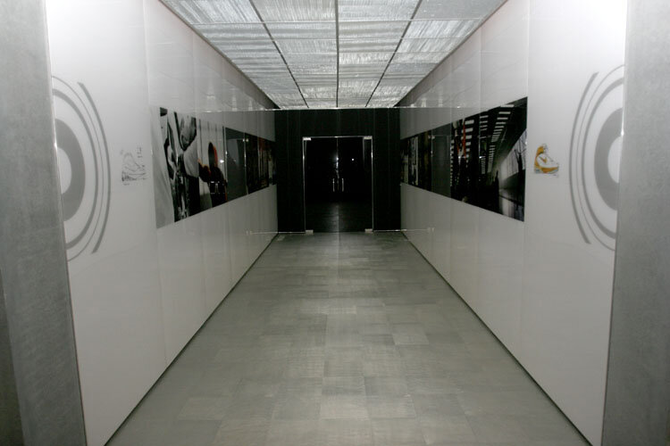 Nike Popup Store 75 Leonard St 3.jpg