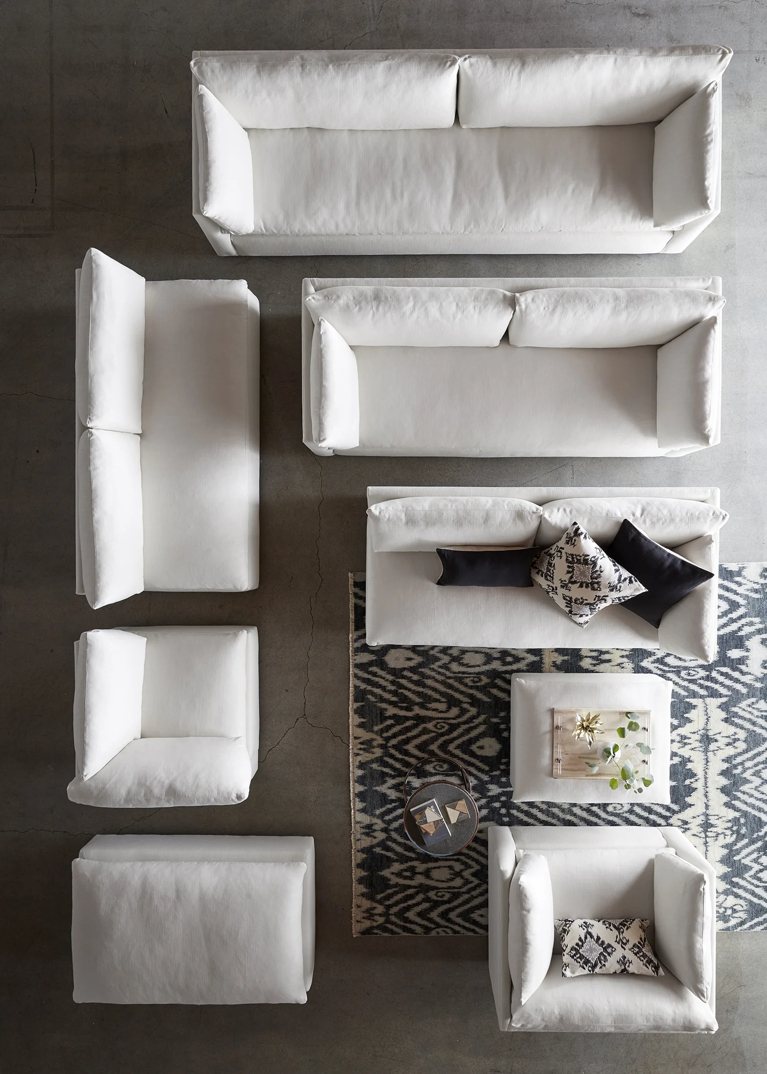 LR1 B18_PlushCollection_20171106_v3.jpg