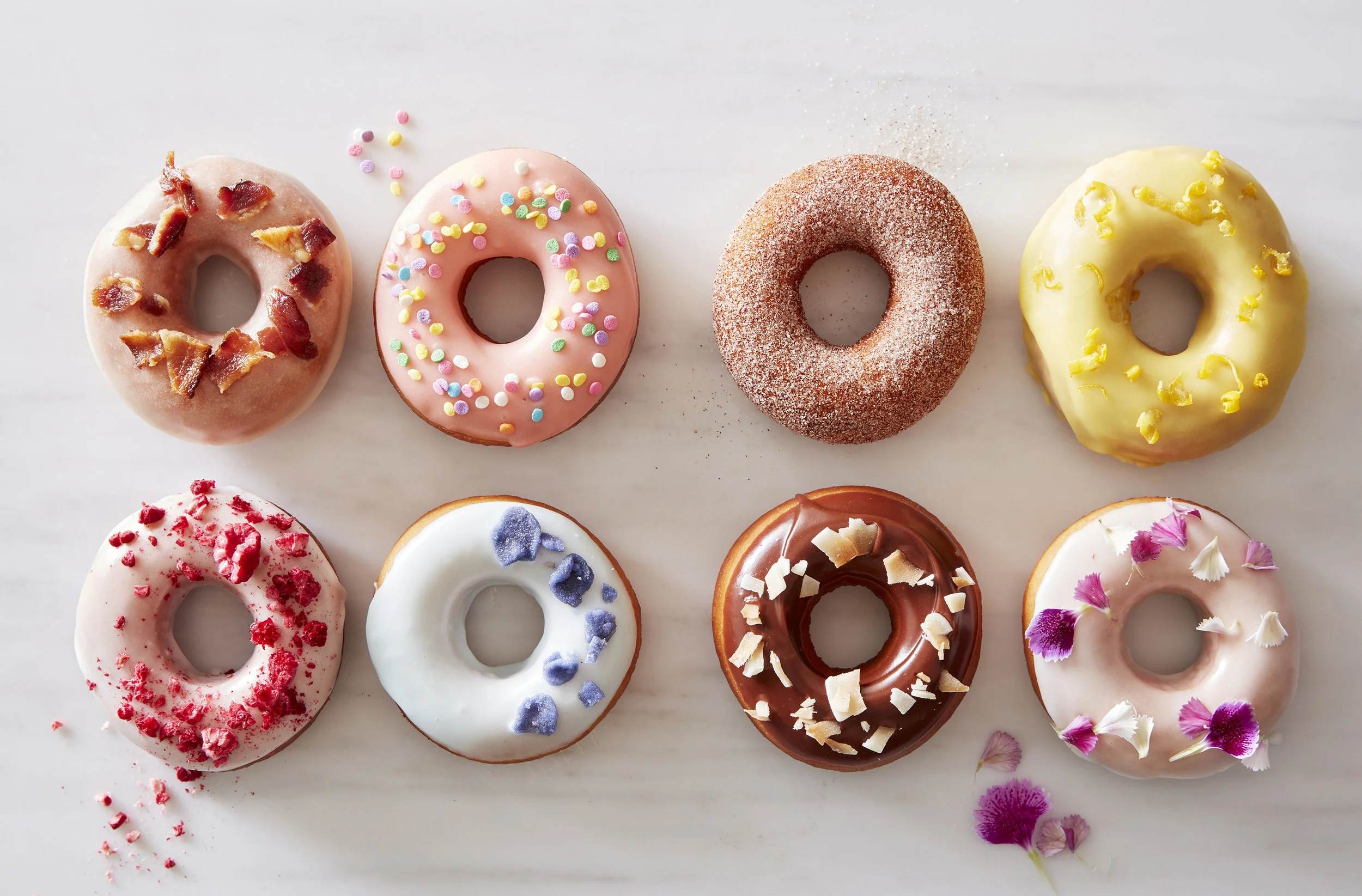 Pastries_RaisedDonuts_v1.jpg