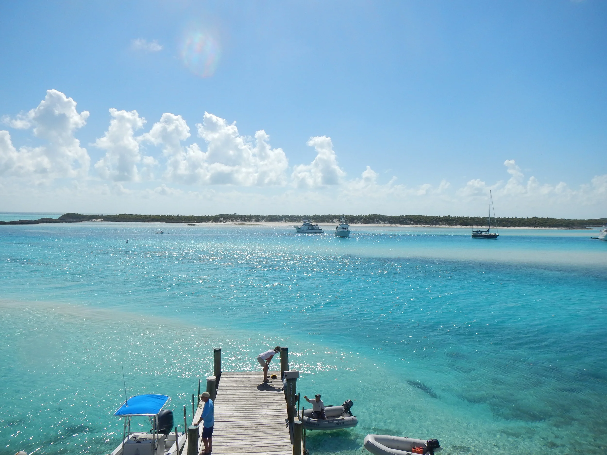 One-way Catamaran trip from Georgetown to Nassau