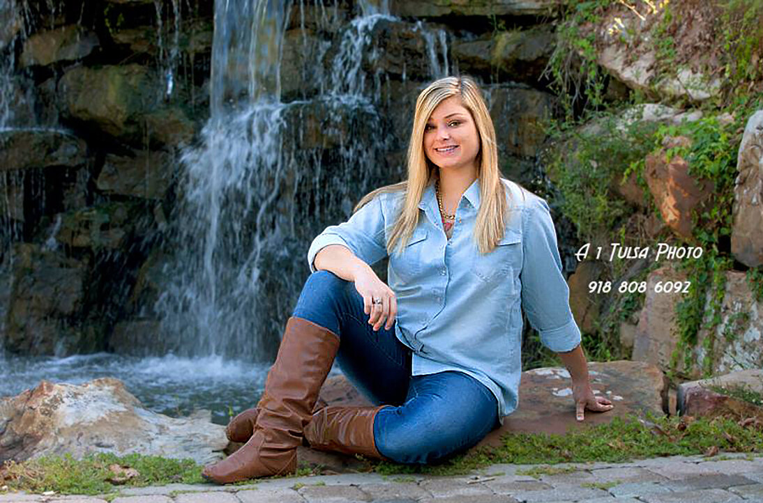 Tulsa Photographer senior pictures  AA.jpg