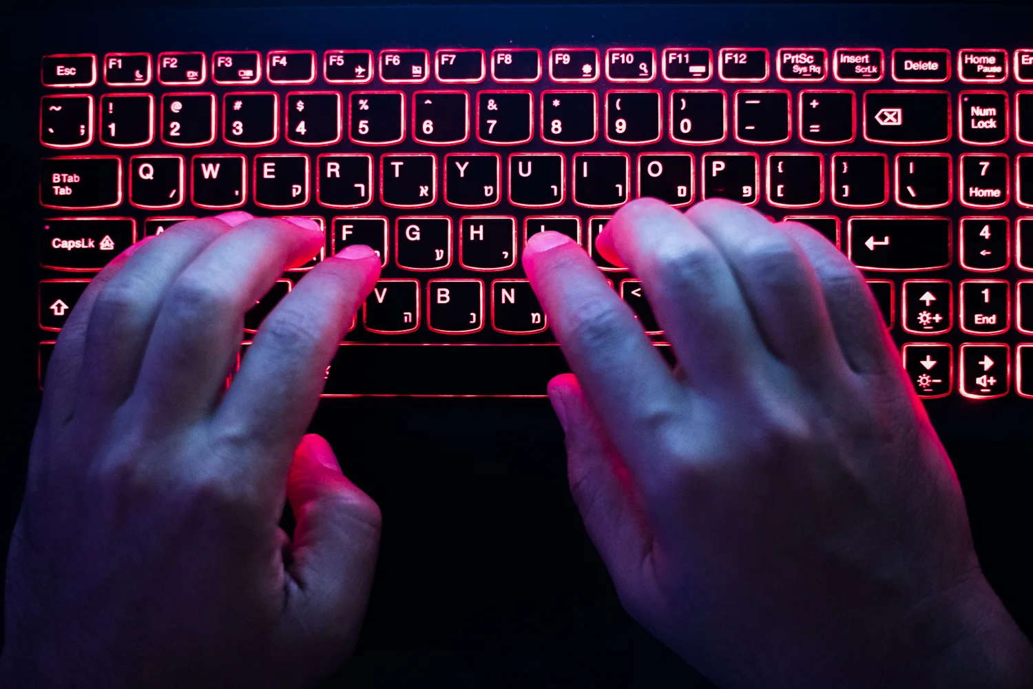  Images shot during DefCon 25, the largest hacker convention worldwide attracting 25.000 visitors every year. 