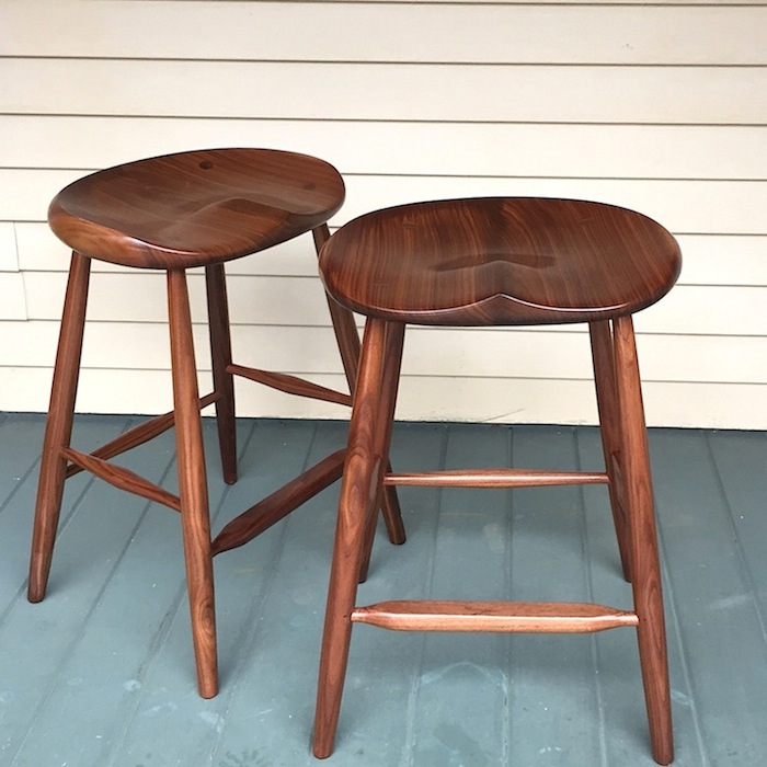 25%22 Large Oval all walnut_01.jpg