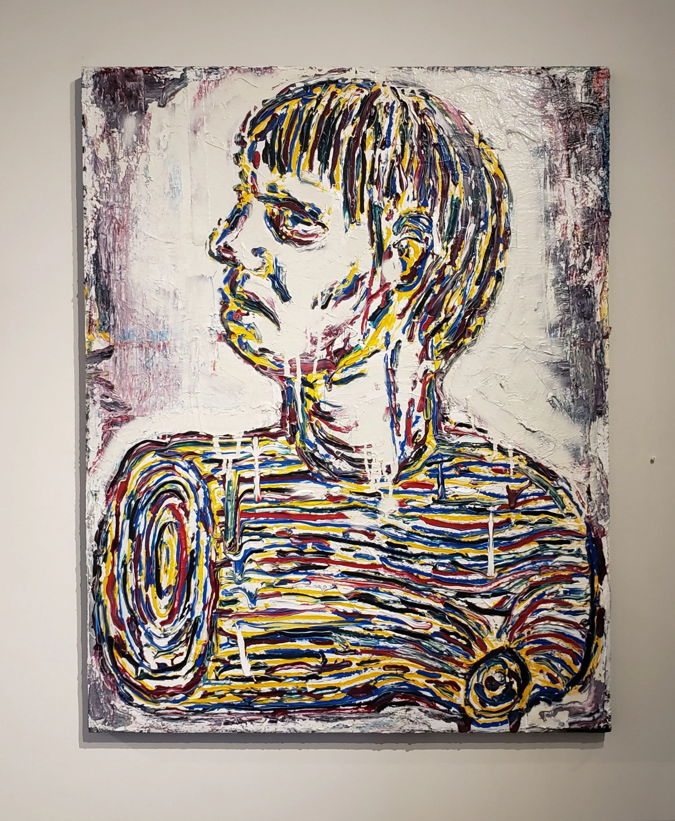 log with head at Galerie Camille