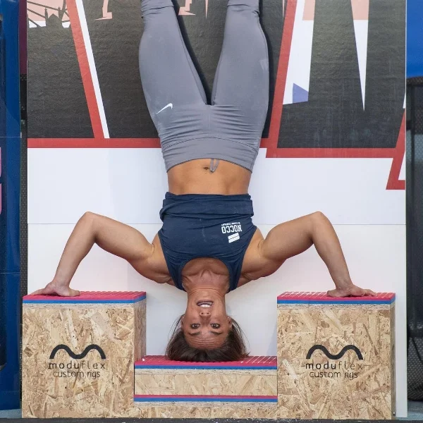 CrossFit HSPU.jpg