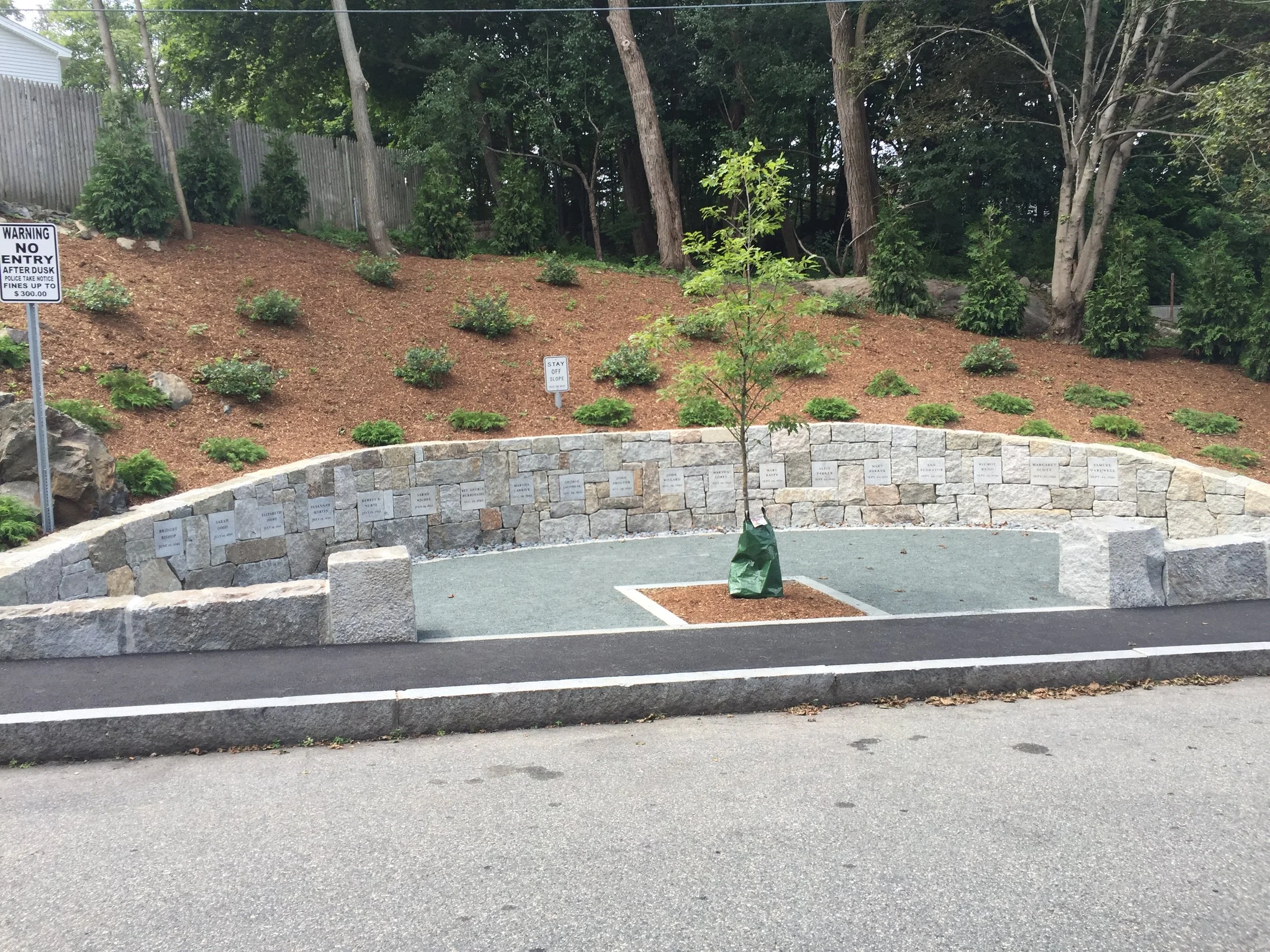 Proctor's Ledge Memorial