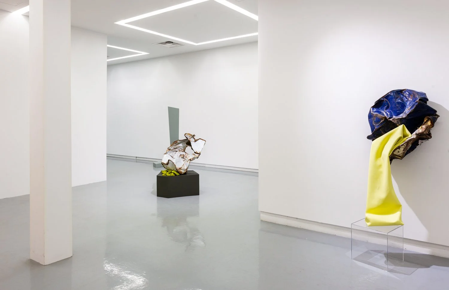 Installation image of "HANNAH." Courtesy of Kavi Gupta, 2019.