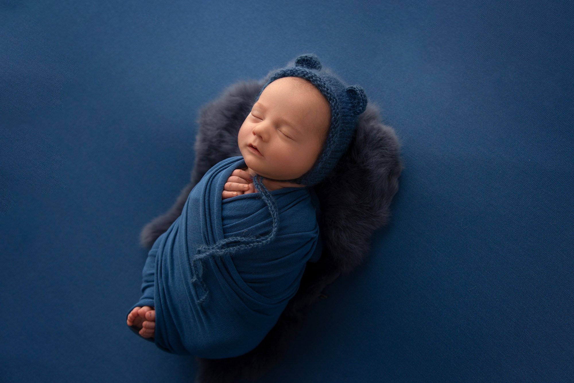 newborn photos in colorado springs.jpg