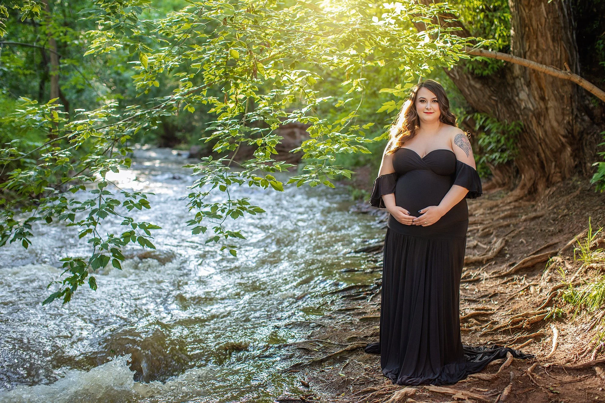 best maternity photography in Colorado Springs, outdoor maternity photoshoot Colorado Springs.jpg