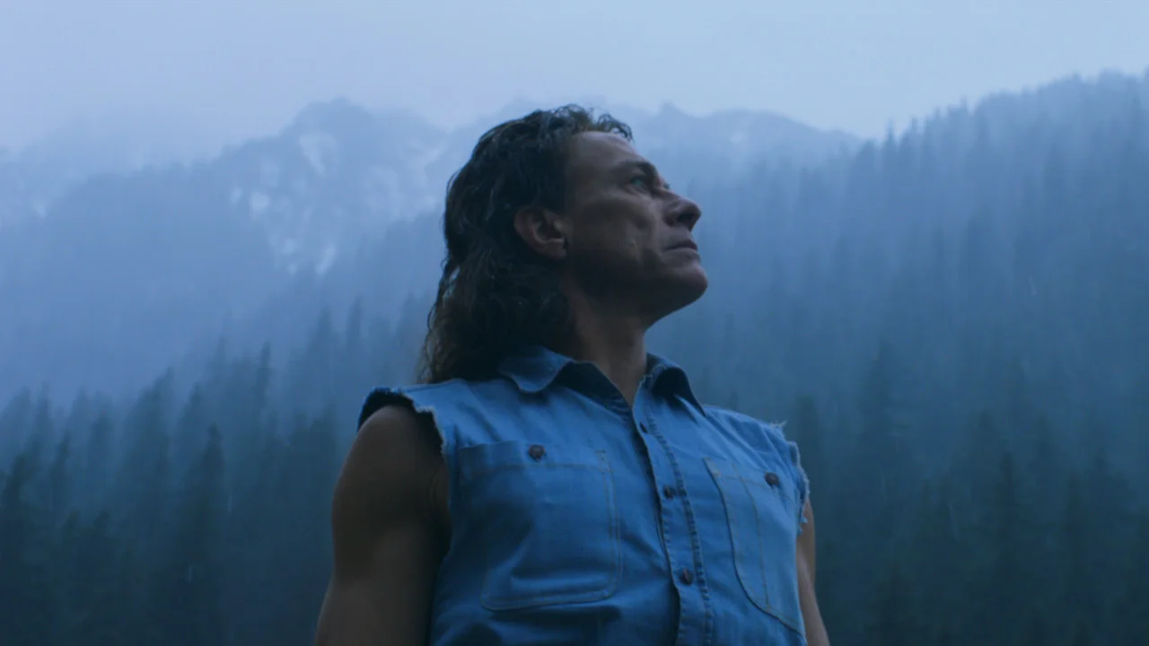 Coors - Ice Cave Quest 