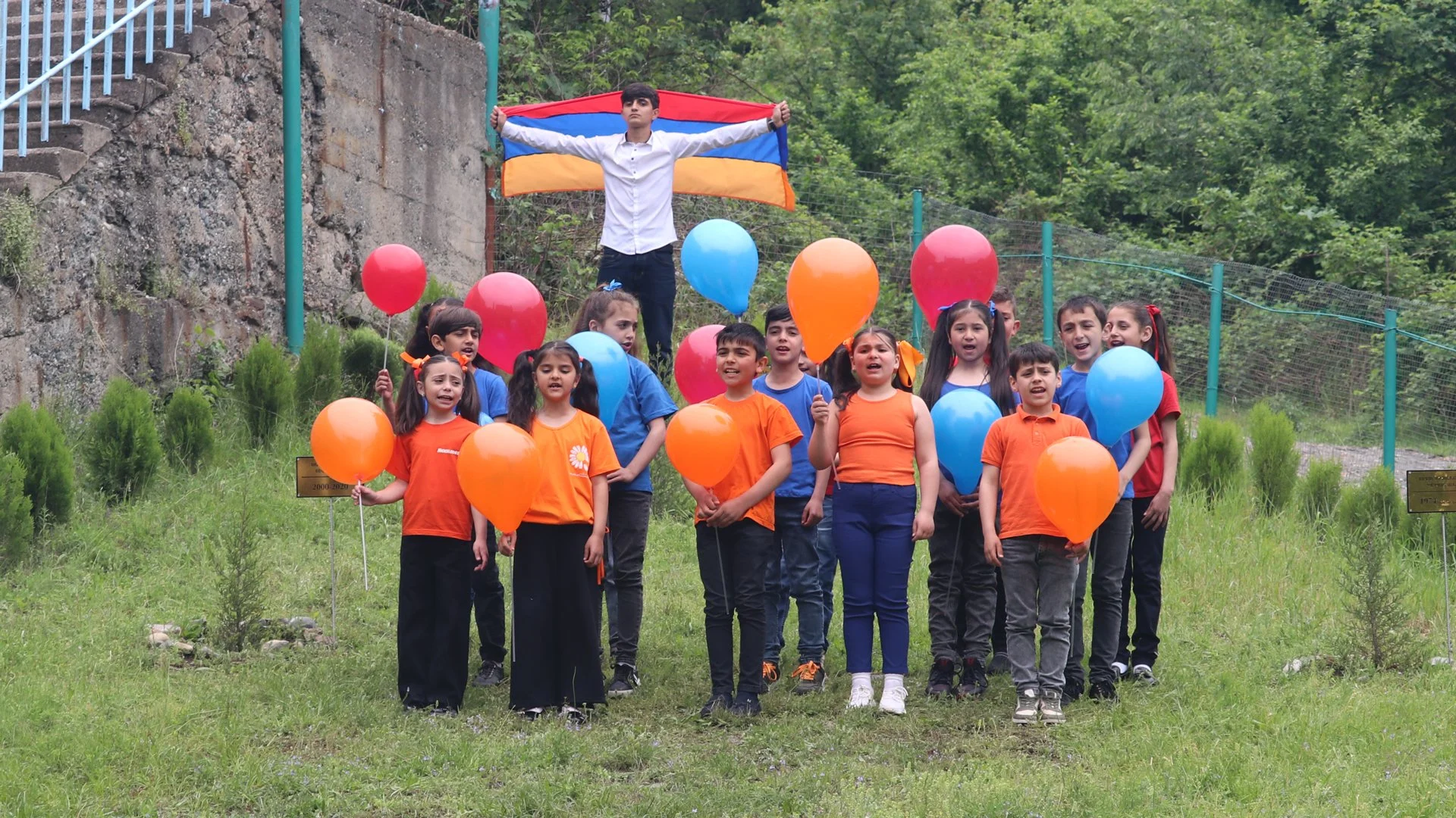 ՃԱՆԱՊԱՐՀ ԴԵՊԻ ԿԱՆԱՉ ԵՐԱԶԱՆՔ | TOWARDS A GREENER VISION