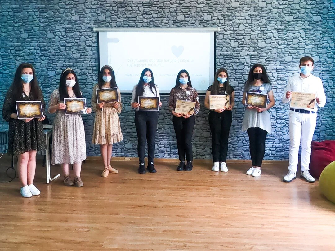 ԱՇԱԿԵՐՏՆԵՐԻ ՆԱԽԱՁԵՌՆՈՂԱԿԱՆՈՒԹՅԱՆ ՇՆՈՐՀԻՎ ԱՅՍՕՐ ԴՊՐՈՑԸ ՆՈՐ ԳՐԱԴԱՐԱՆ ՈՒՆԻ | A NEW SCHOOL LIBRARY OPENS THANKS TO STUDENT’S INITIATIV