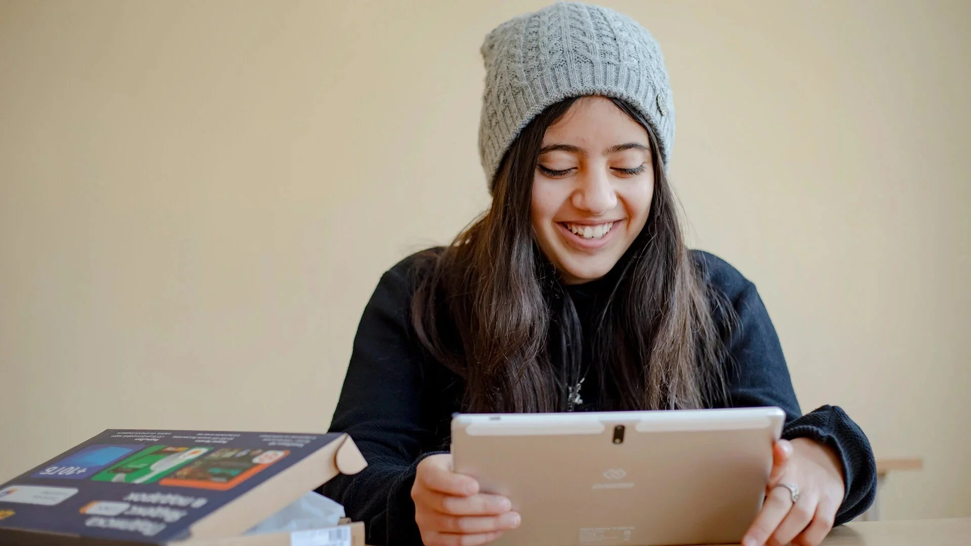 ՀԱՅԿԱԿԱՆ ՎԵՐԱԲՆԱԿԵՑՄԱՆ ՄԻՈՒԹՅՈՒՆԸ ԿԱԶՄԱՎՈՐՎՈՒՄ Է ՏԵՂԱՀԱՆՎԱԾ ԸՆՏԱՆԻՔՆԵՐԻՆ ԱՋԱԿՑԵԼՈՒ ՆՊԱՏԱԿՈՎ | ARMENIAN RESETTLEMENT COALITION LAUNCHES TO BENEFIT DISPLACED FAMILIES