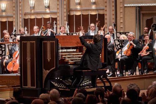 Cleveland Orchestra with organist Paul Jacobs