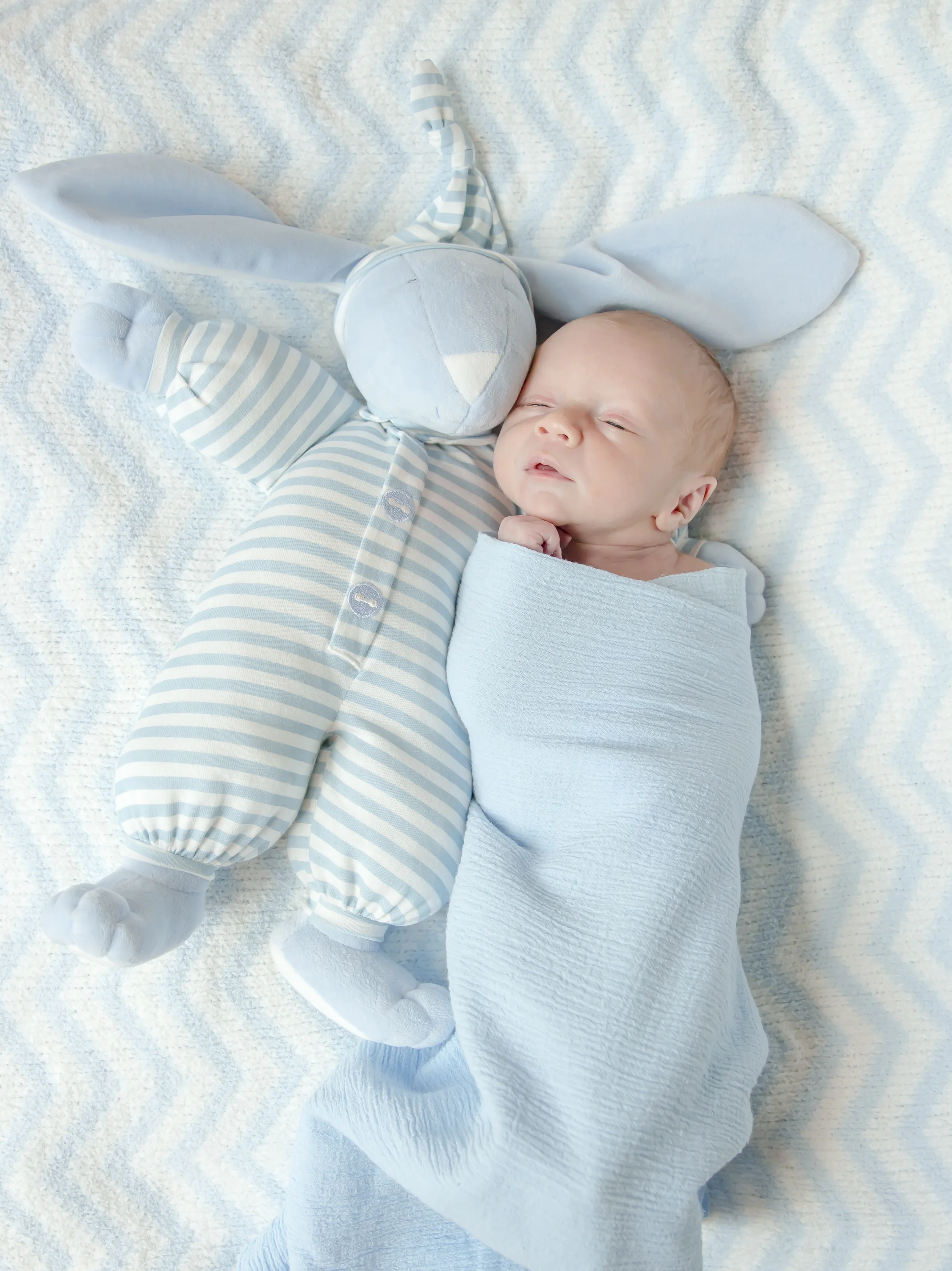 Remington_River Newborn (4 of 27).jpg