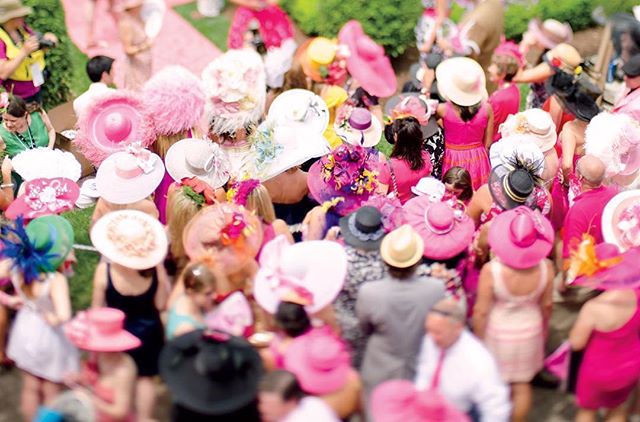 There are many honored traditions during Derby Weekend, but the #PinkOut for #Oaks Day has to be one of our favorites! #breastcancerawareness 
#Repost @gardenandgun
・・・
The #kentuckyderby doesn&rsquo;t do subtle. But the parade of plumage at the Kent