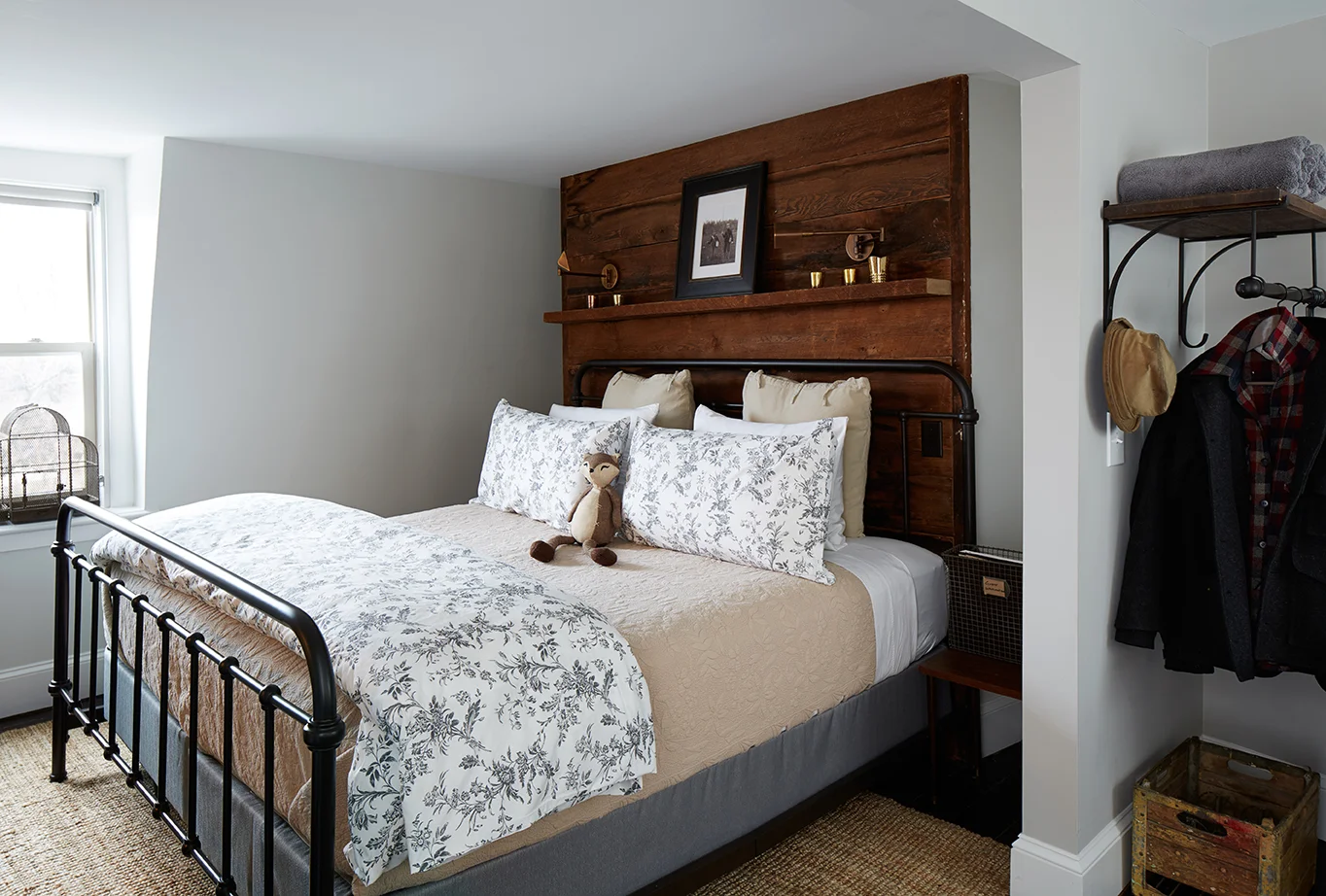The Lee Wendell Suite. King bed, private bath and sitting area. Starting at $199/night.