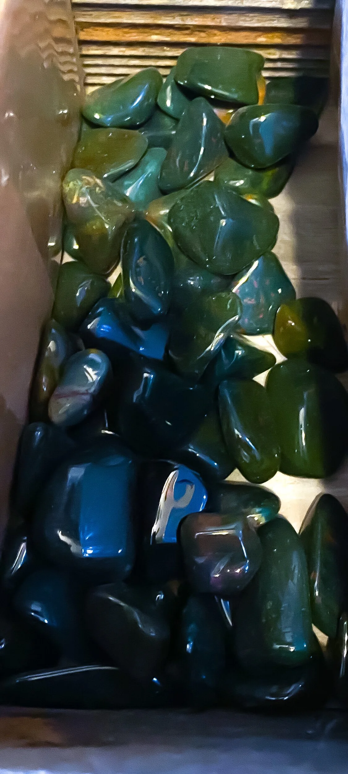 03B58A70-0FDB-40E4-B009-4B963928F8C3