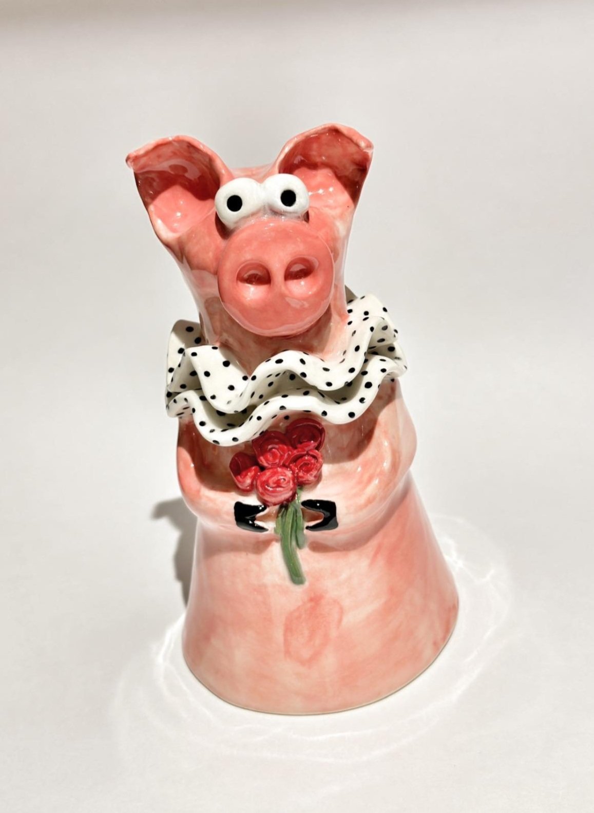 pottery pretty pig.jpg