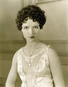 Louise in Evening Clothes (1927)